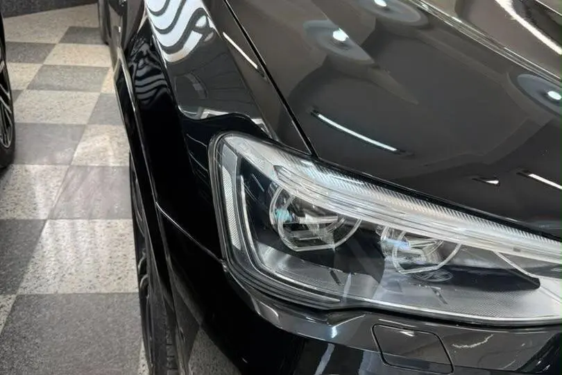 ب ام و،  X4