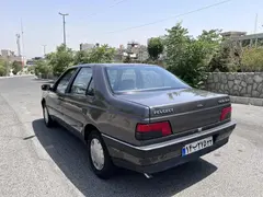 پژو، 405