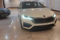 اشکودا، اوکتاویا پرو