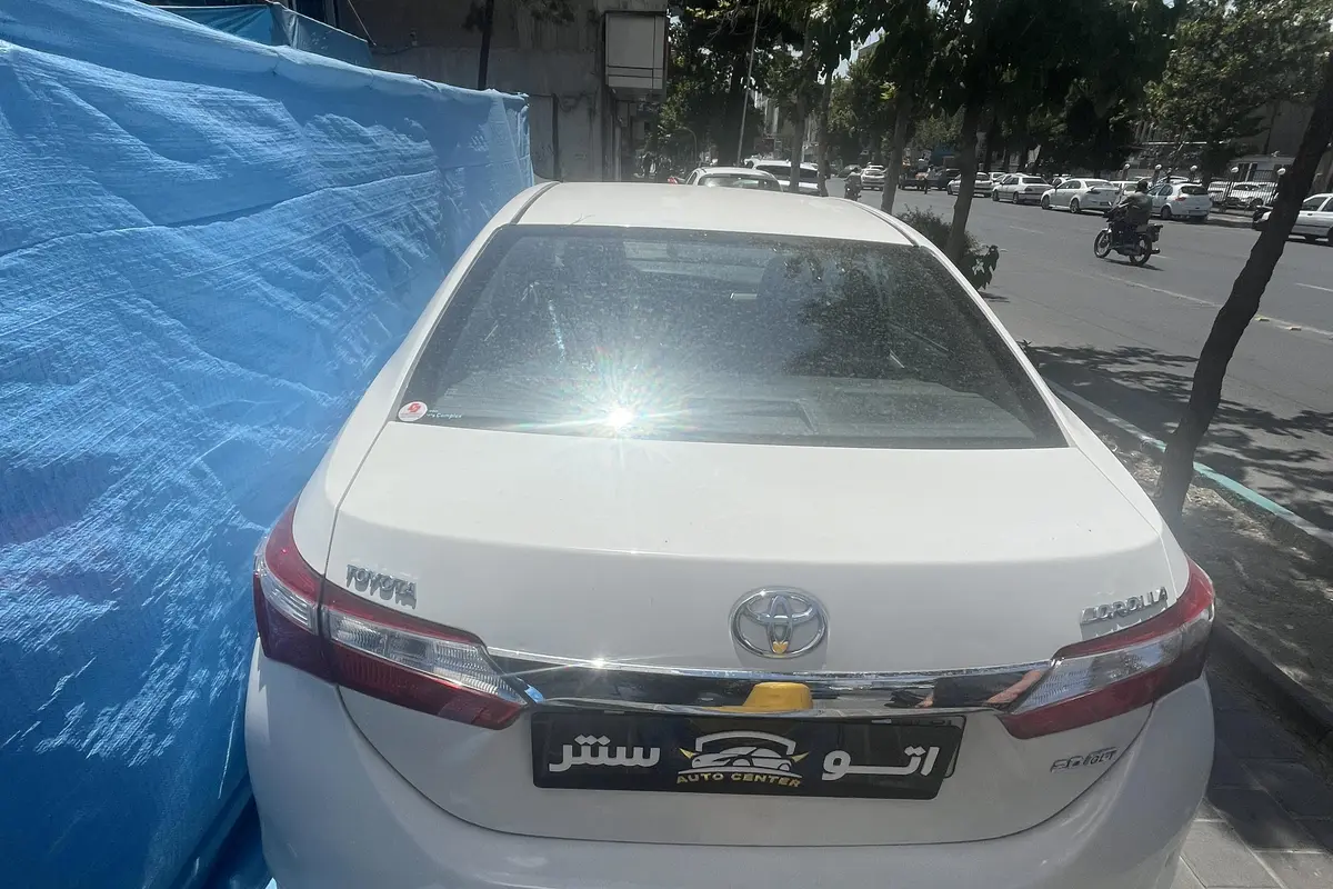 تویوتا  کرولا