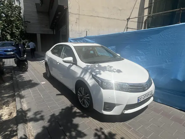 تویوتا  کرولا