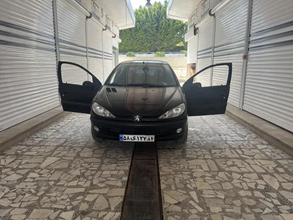 پژو  206