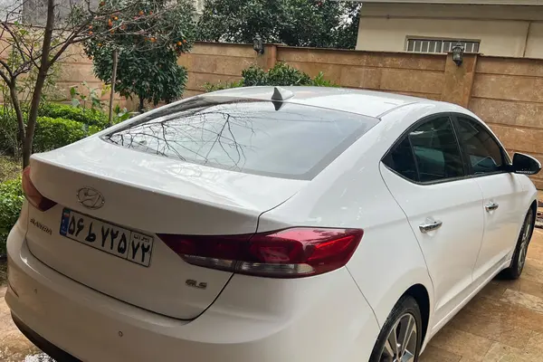 هیوندای، النترا