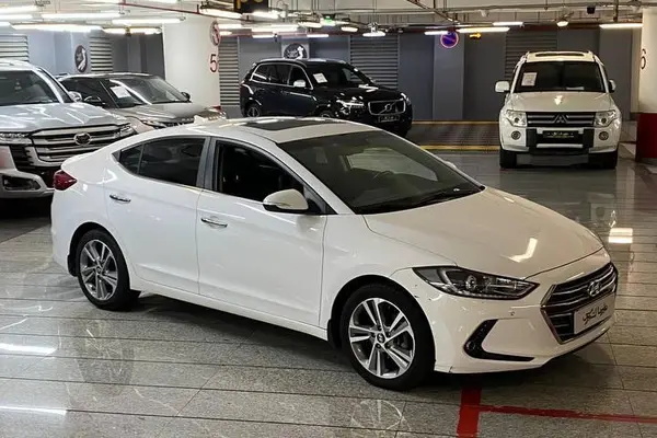 هیوندای  النترا