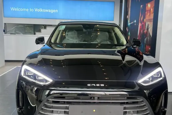 پیش فروش ایرس، HM5 EREV