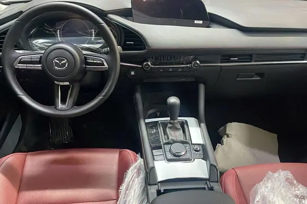 مزدا، 3 وارداتی