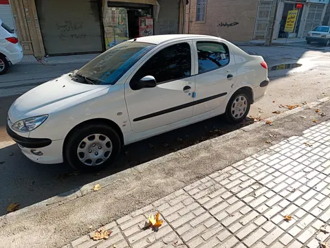 پژو، 206 SD