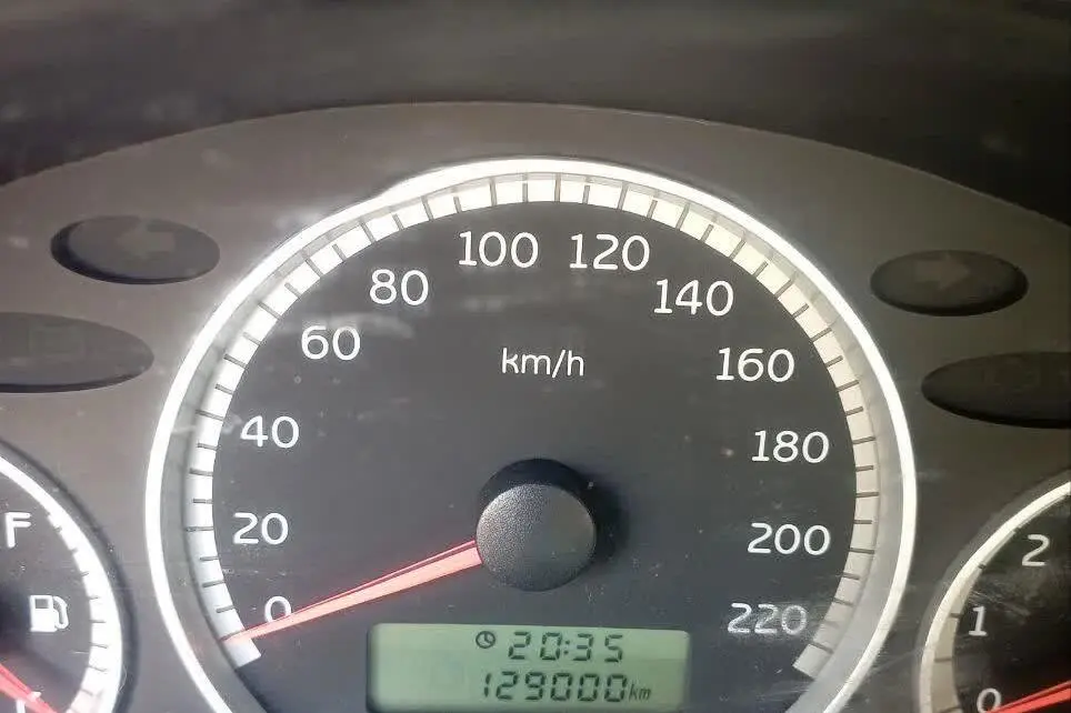 ام وی ام،  110