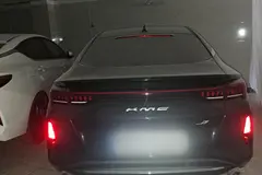 کی ام سی، J7