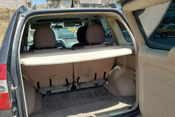 ام وی ام، X33