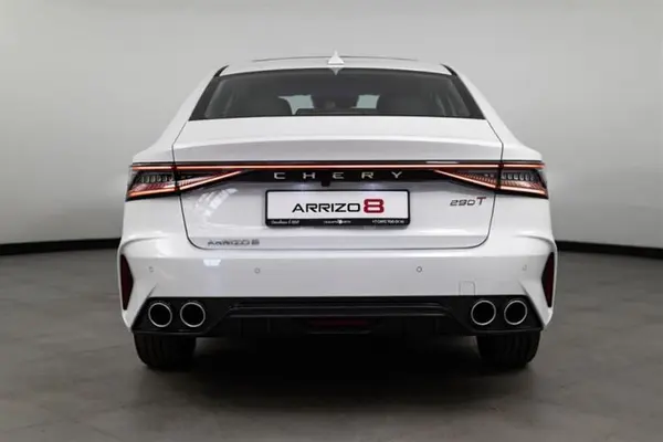 فونیکس، آریزو 8 (Z8)