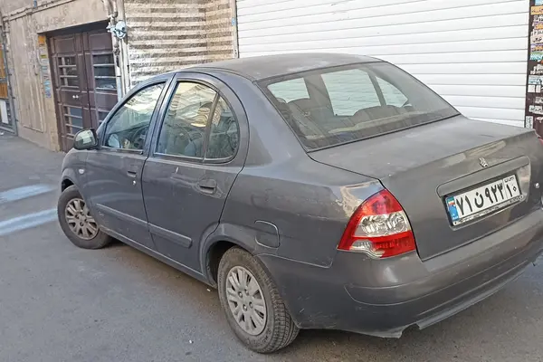 تیبا، صندوق دار