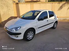 پژو، 206
