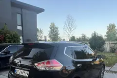 نیسان، ایکس تریل