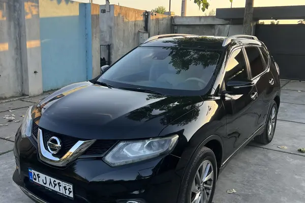 نیسان  ایکس تریل