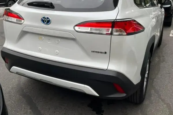 حواله تویوتا، کرولا کراس هیبرید