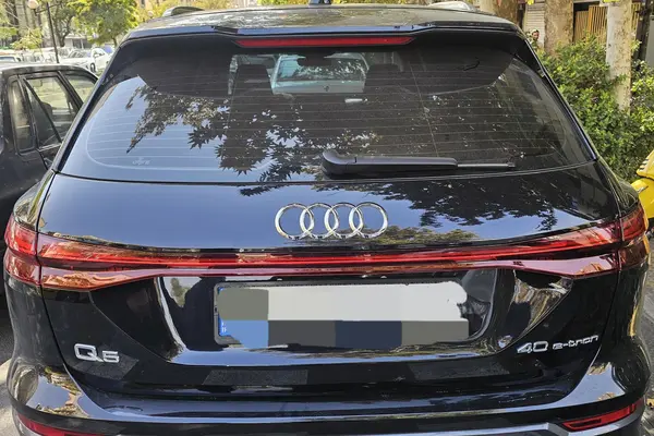 آئودی، Q5 e-tron