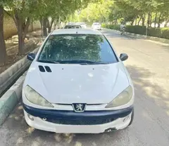 پژو، 206 SD