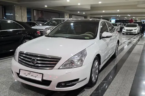 نیسان، تیانا (مونتاژ)