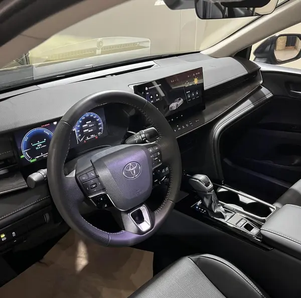 تویوتا، کمری هیبرید