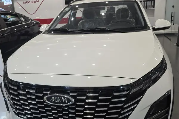 ام وی ام  X33 کراس