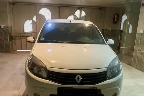 رنو، ساندرو