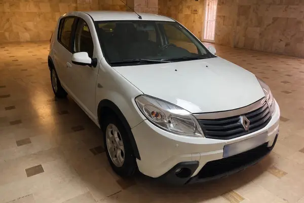 رنو، ساندرو