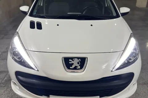 پژو، 207 صندوقدار