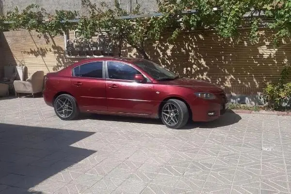 مزدا،  3 قدیم