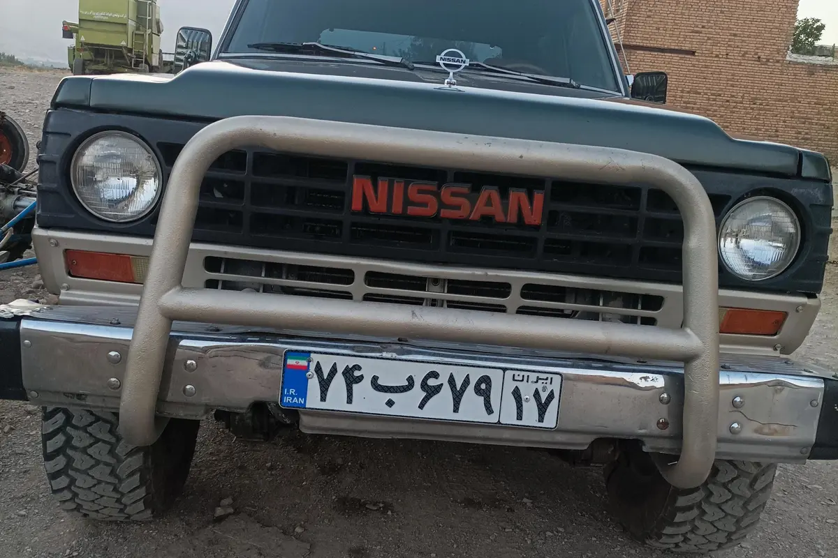 نیسان،  پاترول دو در