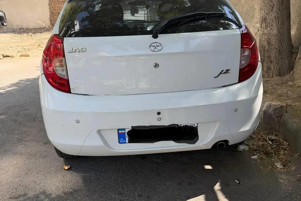 جک،  جی 3 هاچ بک
