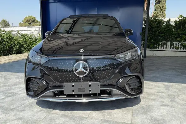 بنز، EQE SUV
