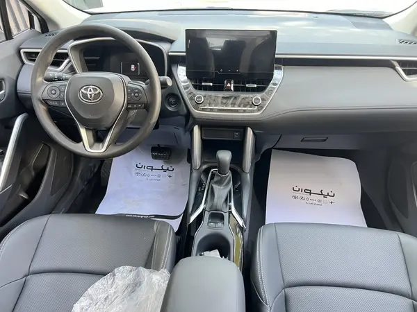 تویوتا، فرانت لندر هیبرید