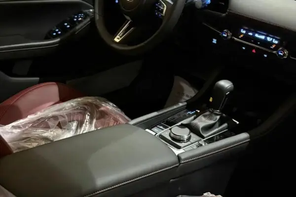 مزدا، 3 وارداتی