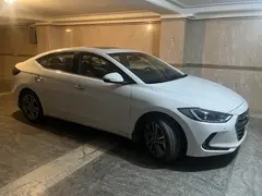 هیوندای، النترا