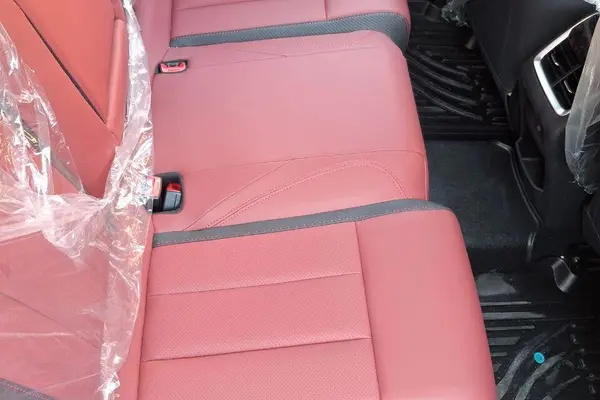 فونیکس، آریزو 6 جی تی (Z6 GT)