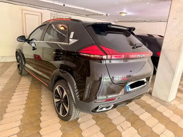 ام وی ام  X33 کراس