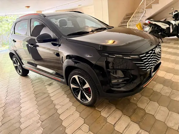 ام وی ام  X33 کراس