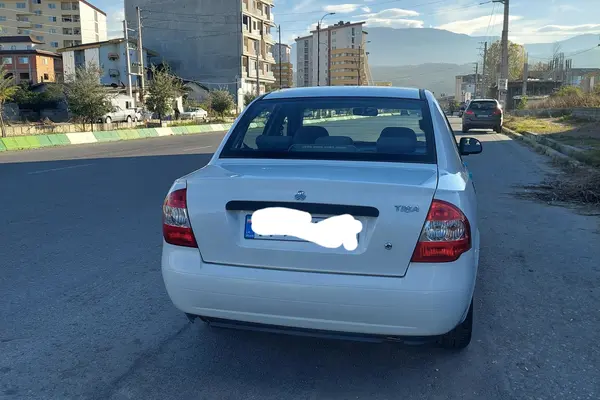 تیبا، صندوق دار