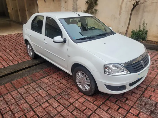 رنو، تندر 90