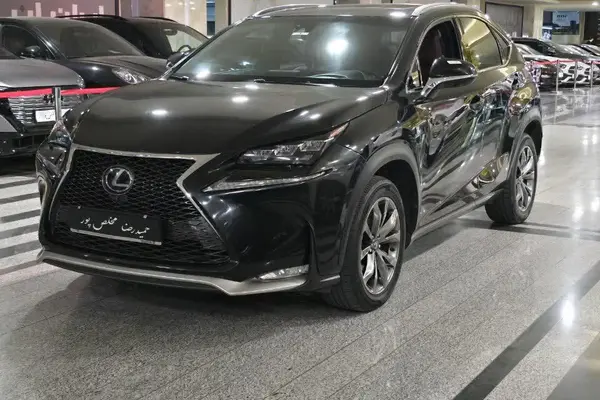 لکسوس  NX