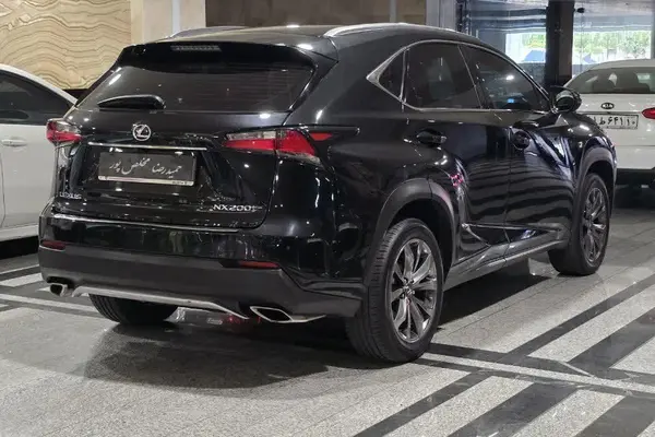 لکسوس  NX