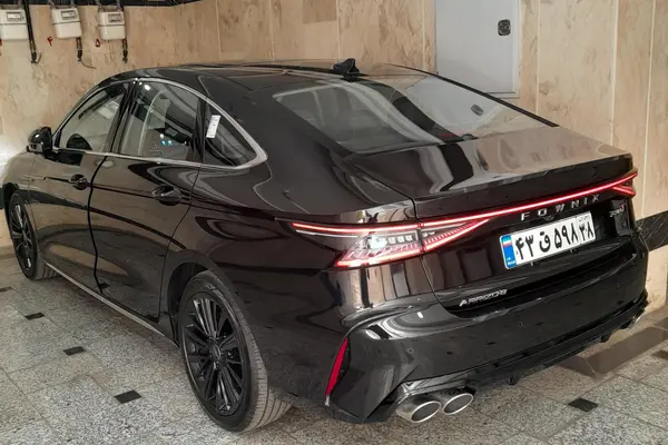 فونیکس  آریزو 8 (Z8)