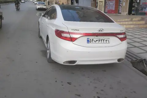 هیوندای، آزرا (گرنجور)