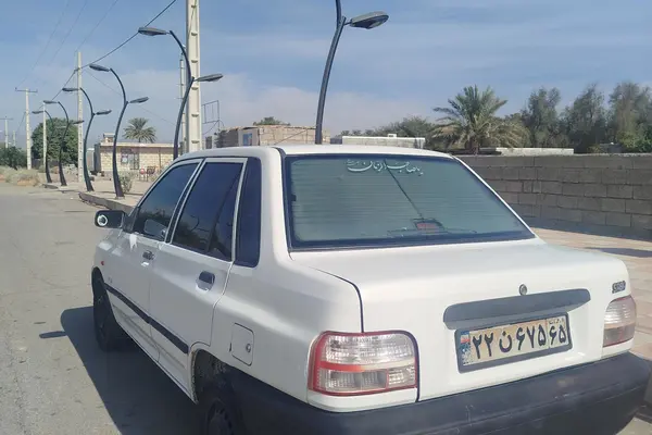 پراید، صندوق دار