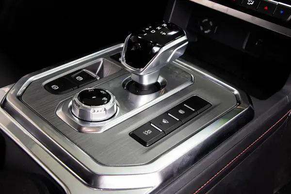 حواله کی ام سی، T9