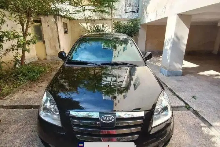 ام وی ام،  530
