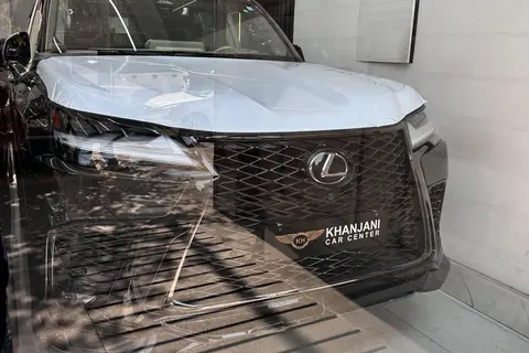 لکسوس، LX