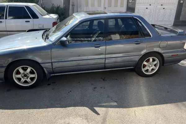 میتسوبیشی، گالانت