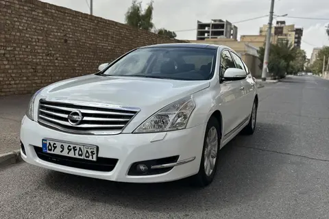 نیسان، تیانا (مونتاژ)